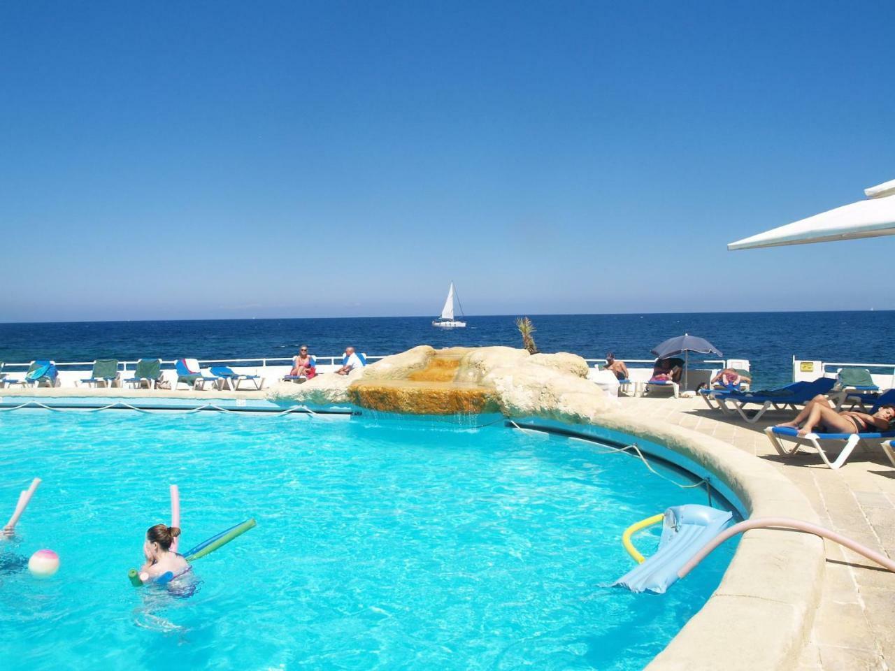 Splendid Apartment, Steps Away From The Sea Sliema Exterior foto