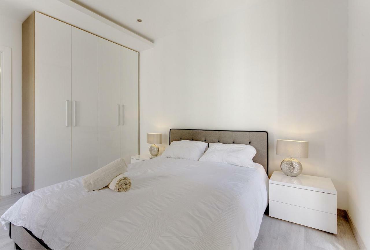 Splendid Apartment, Steps Away From The Sea Sliema Exterior foto